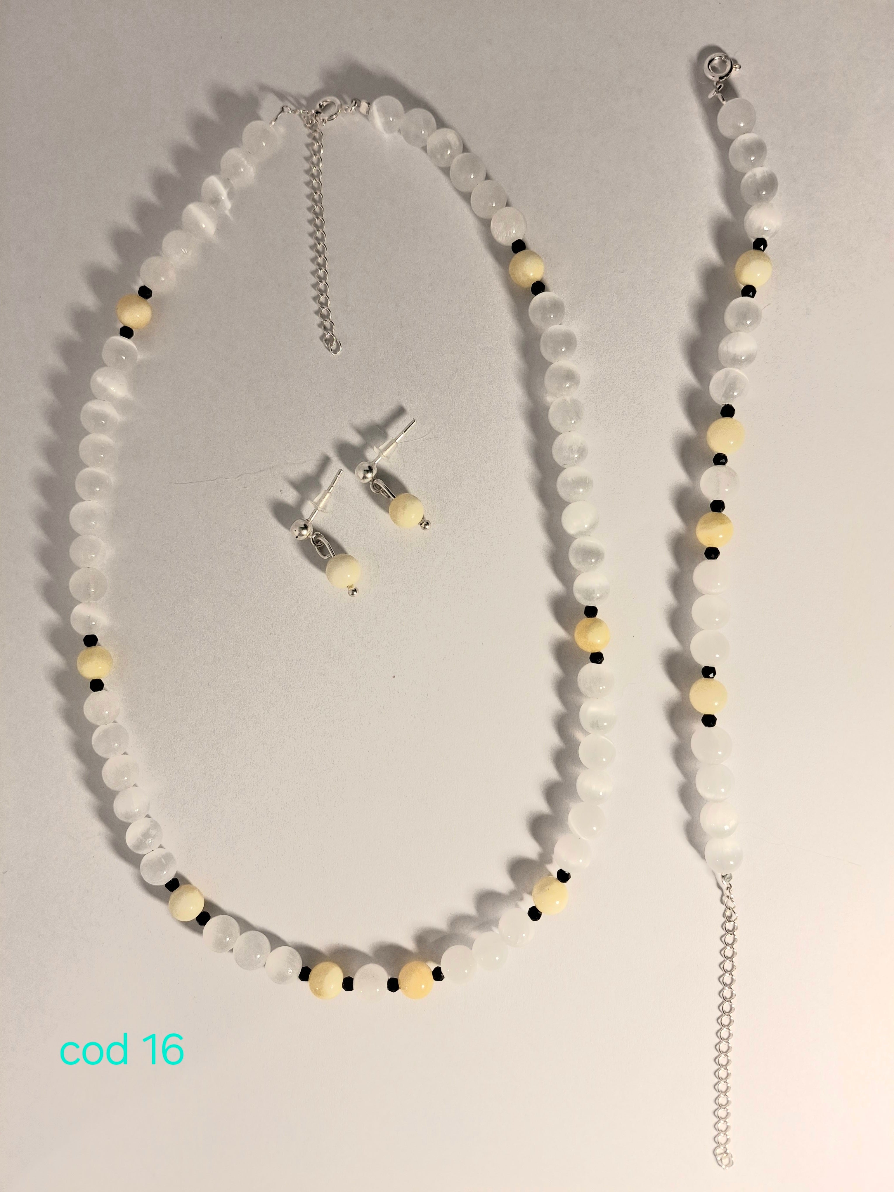 Set dama Colier, Bratara si Cercei din pietre semipretioase in argint 925 (Cod 16)