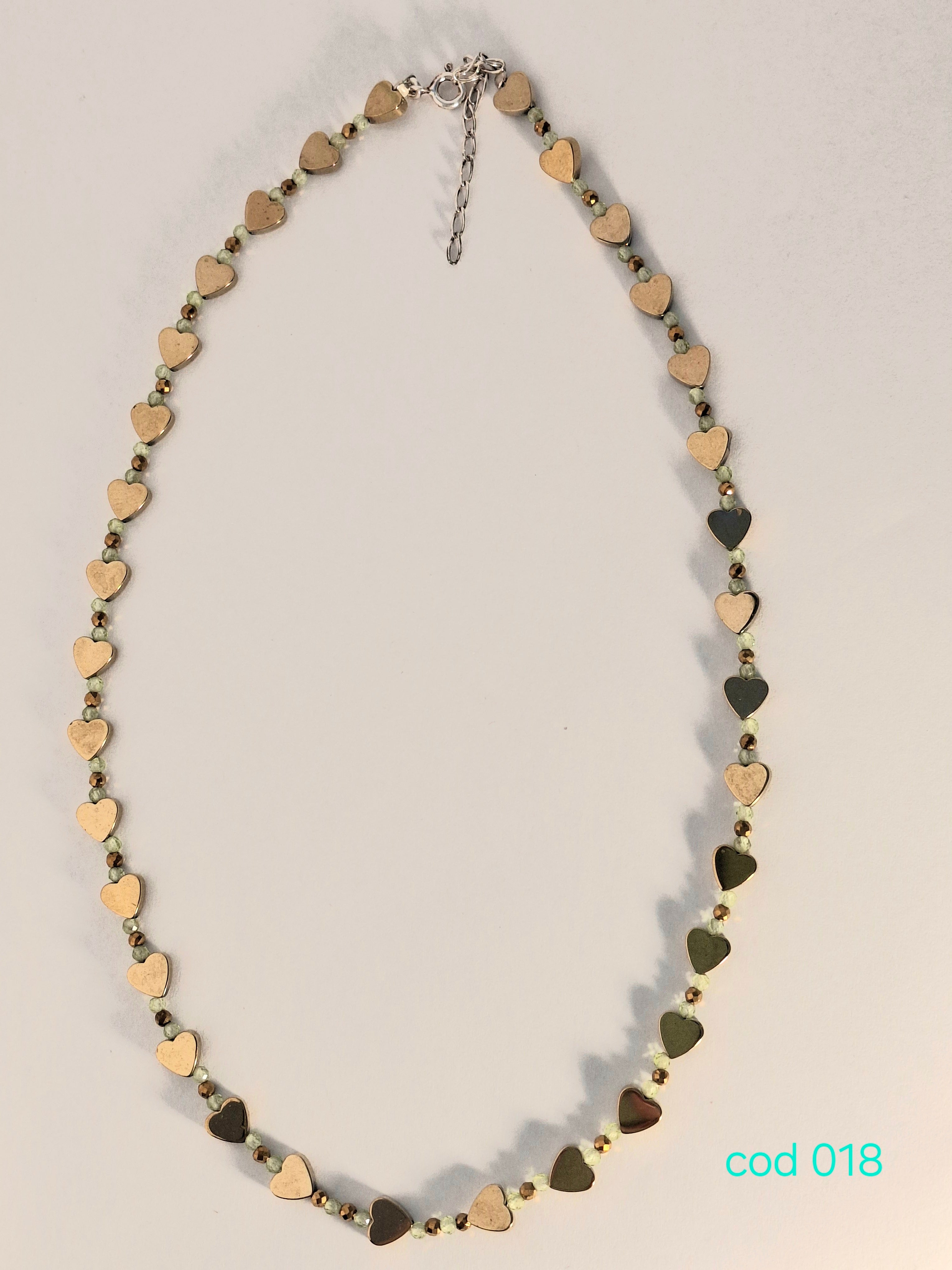 Colier inimioare din hematit si Peridot in argint 925 (Cod 018)