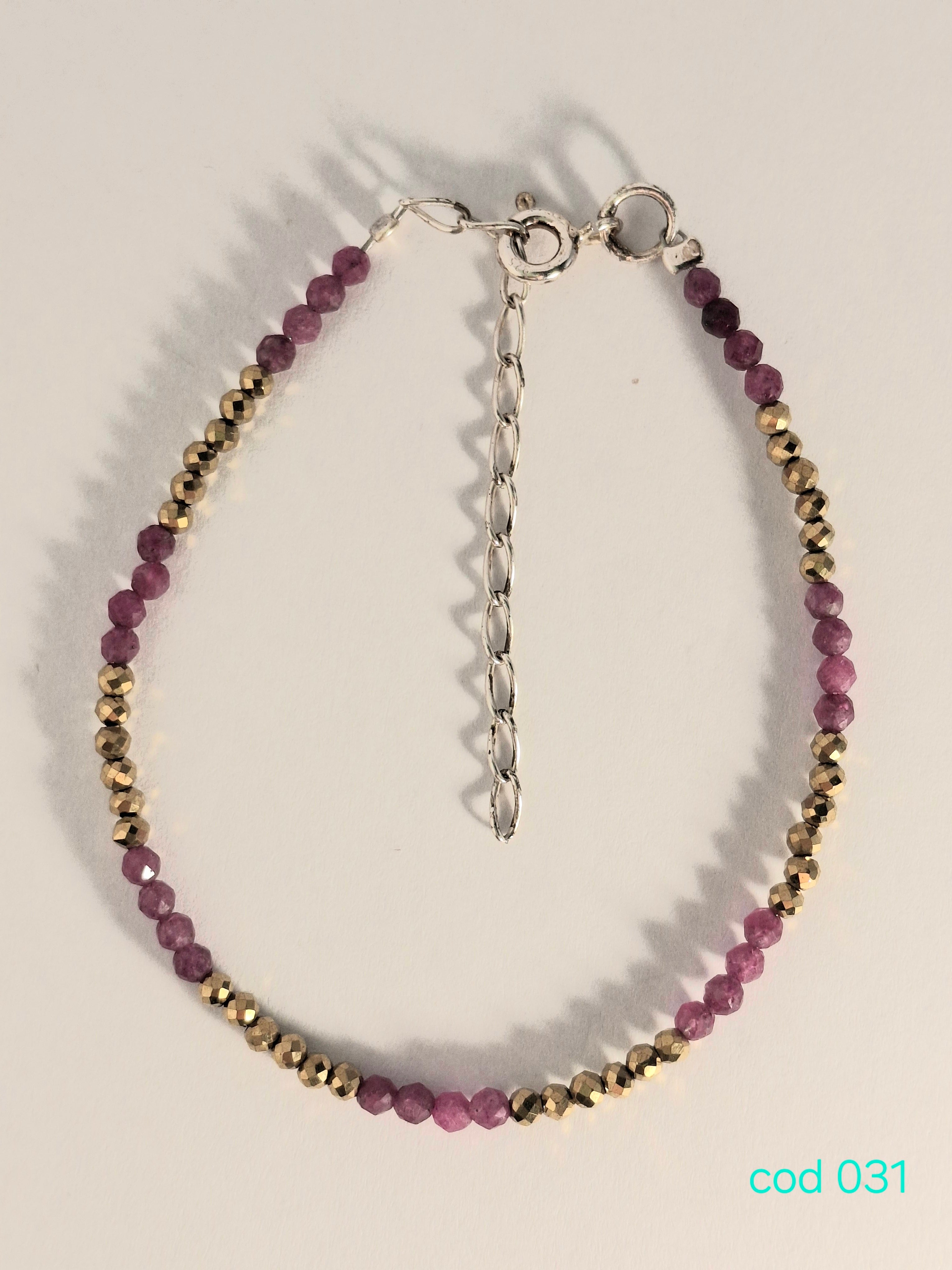 Bratara handmade din pietre pretioase si semipretioase, Rubin si Hematit electroplacat, in argint 925 (Cod 031)