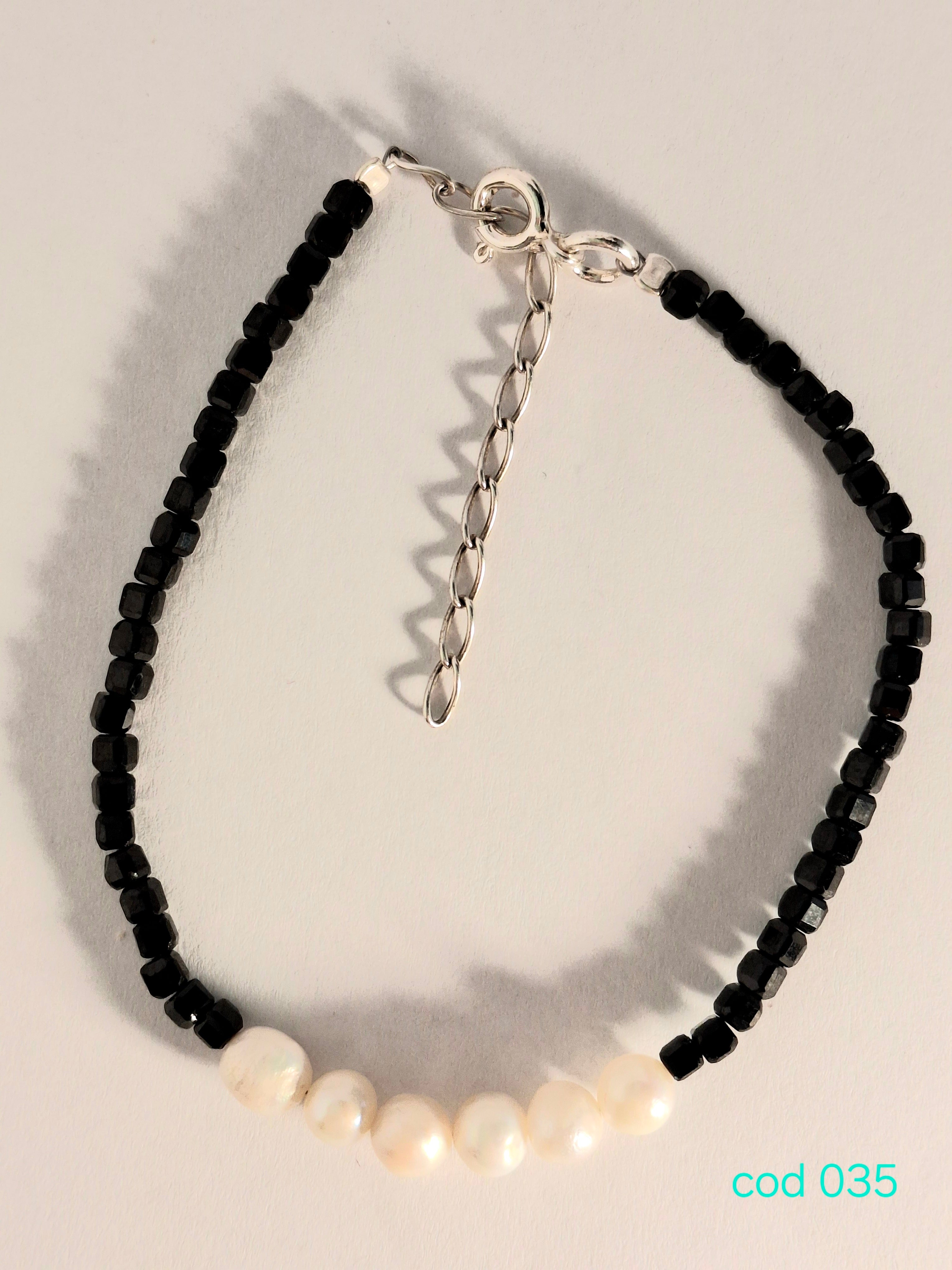 Bratara handmade din Perle de cultura si Spinel in argint 925 (Cod 035)