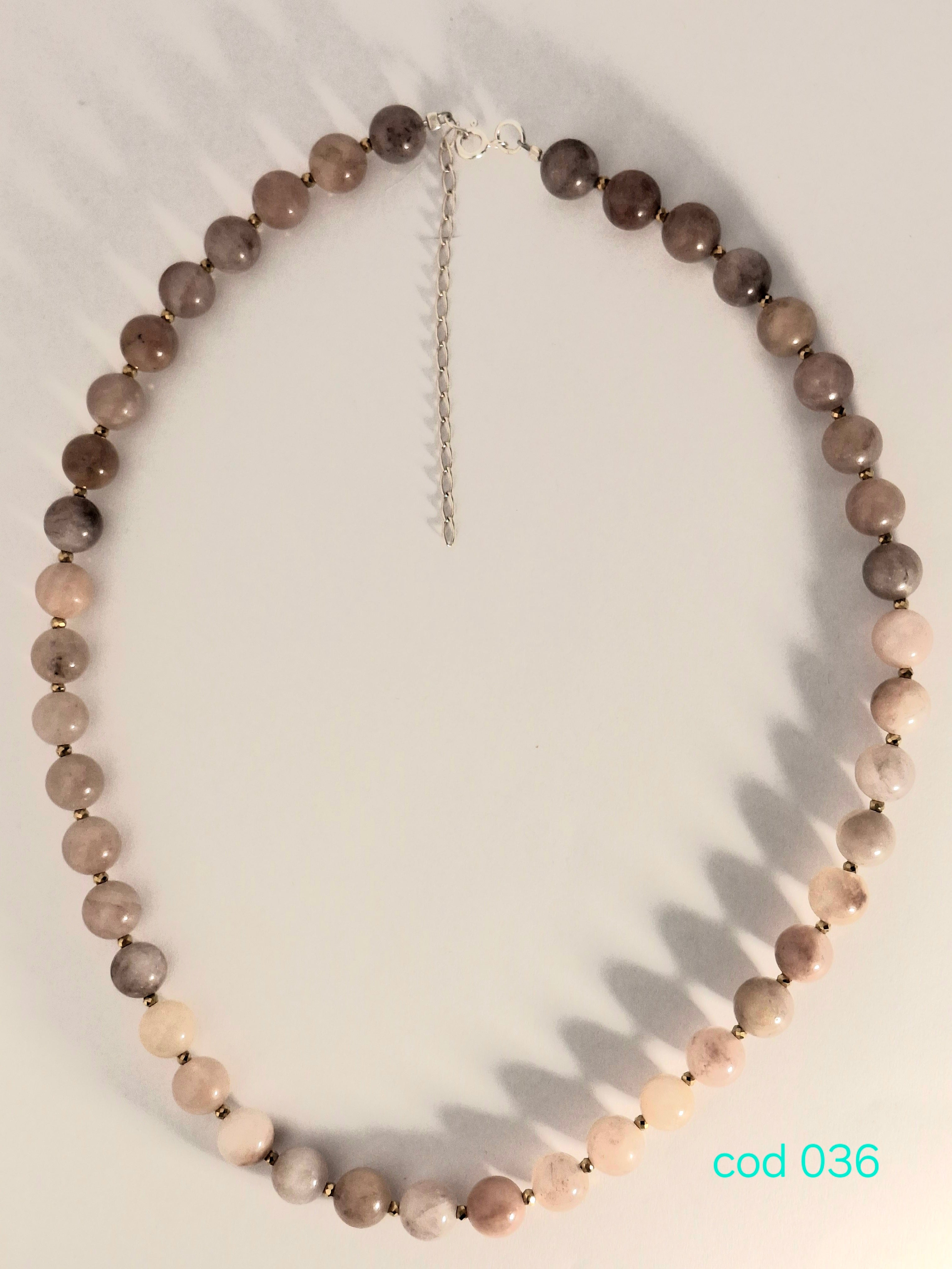 Colier handmade din pietre semipretioase, Piatra lunii si Hematit electroplacat in argint 925 (Cod 036)