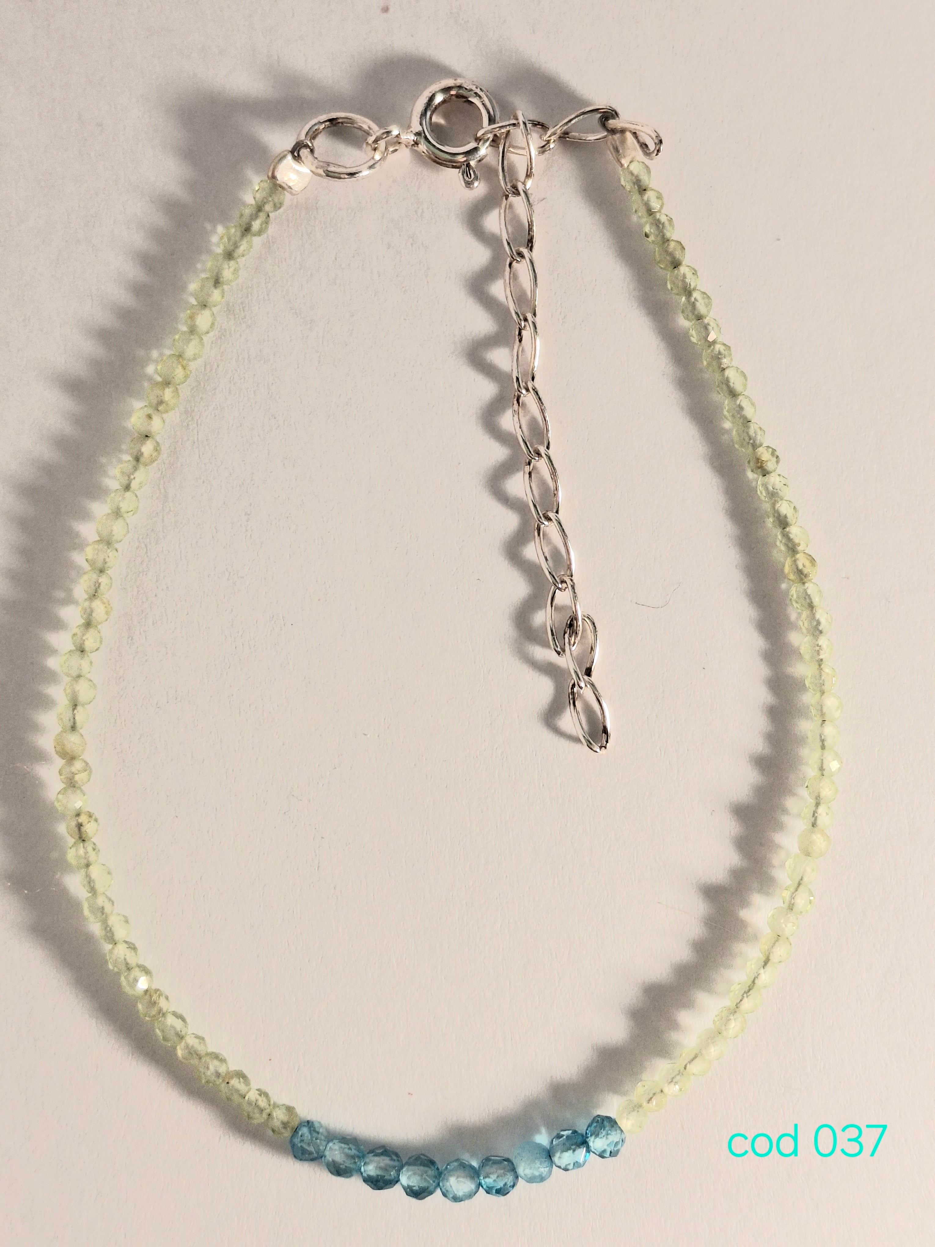 Bratara handmade din Pietre pretioase si semipretioase, Topaz si Peridot, in argint 925 (Cod 037)