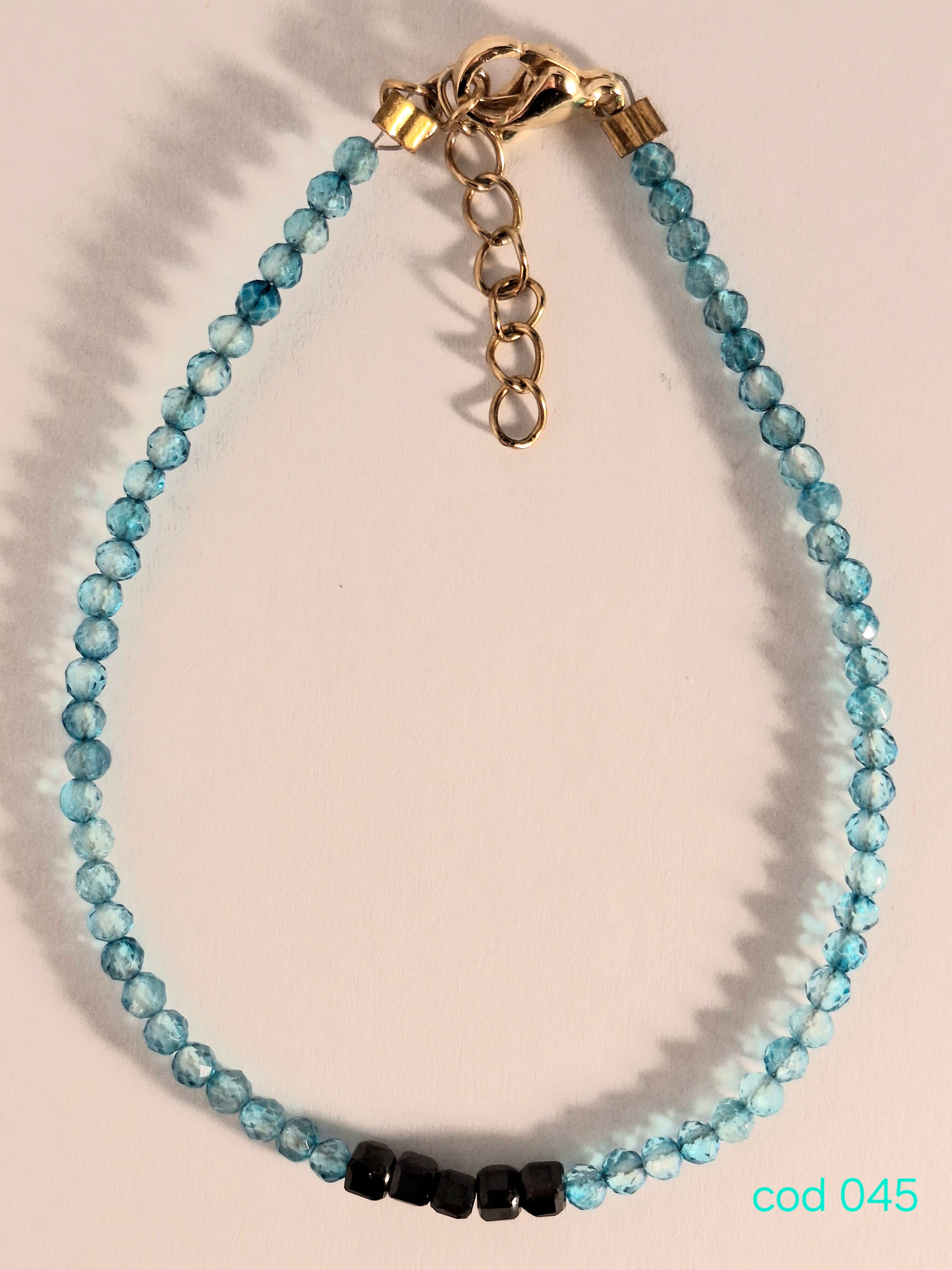 Bratara handmade din pietre pretioase si semipretioase, Topaz si Spinel in Inox (Cod 045)