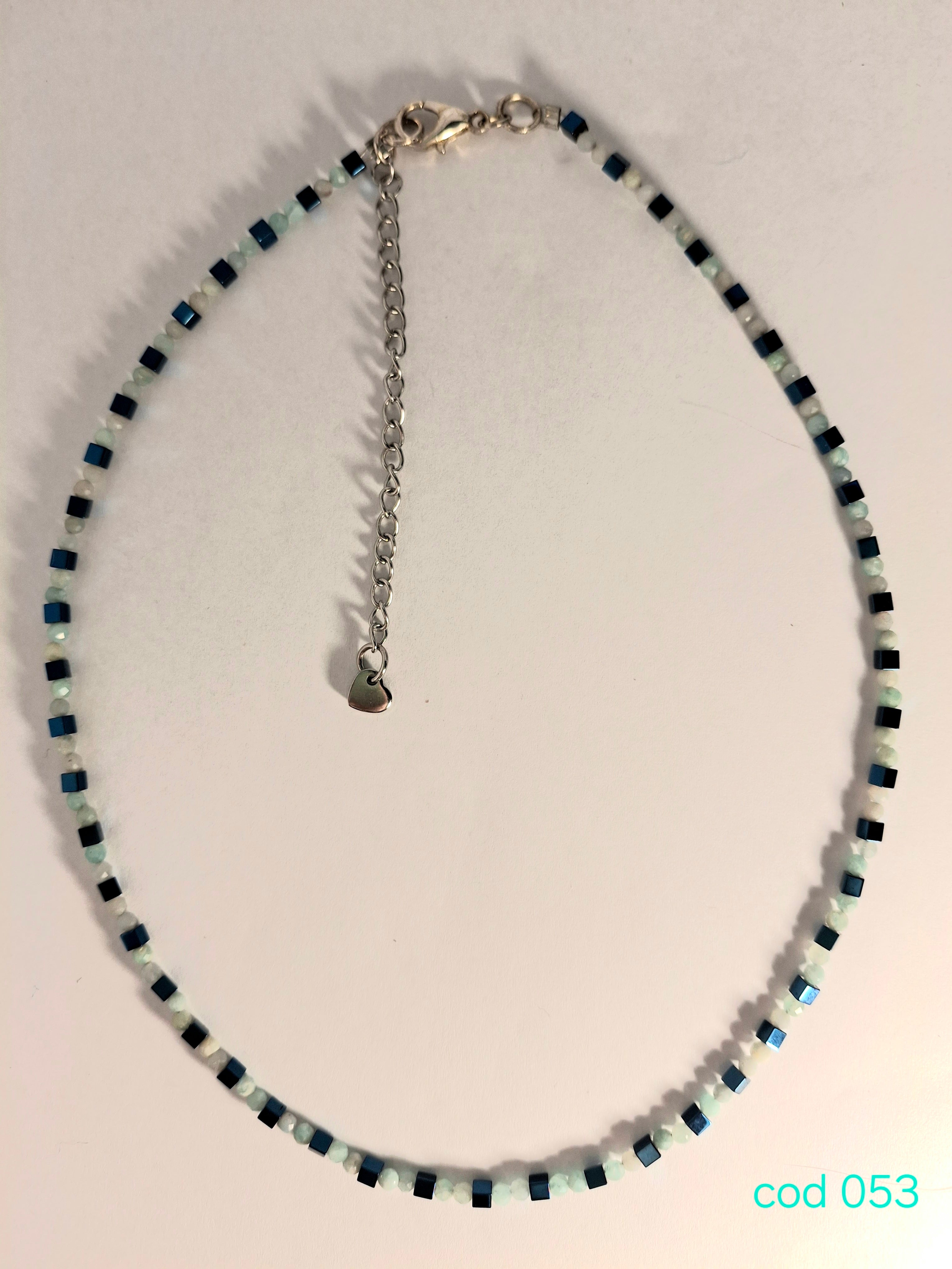 Colier handmade din Pietre semipretioase, Acvamarin si Hematit electroplacat, in Inox (Cod 053)